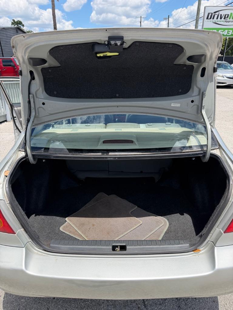 2004 Toyota Corolla S - Photo 26
