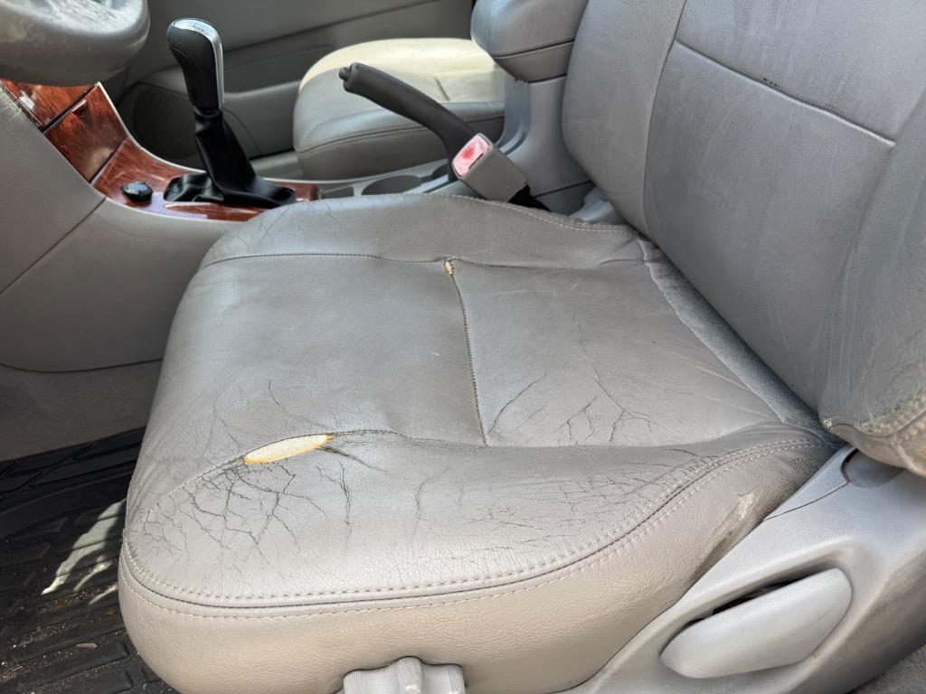 2004 Toyota Corolla S - Photo 17
