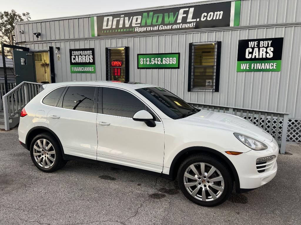 2013 Porsche Cayenne Base's photo